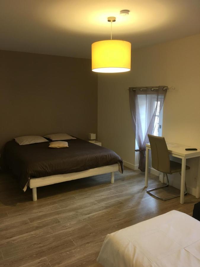 Chambres D'Hote Les Bredins Saint-Menoux Luaran gambar